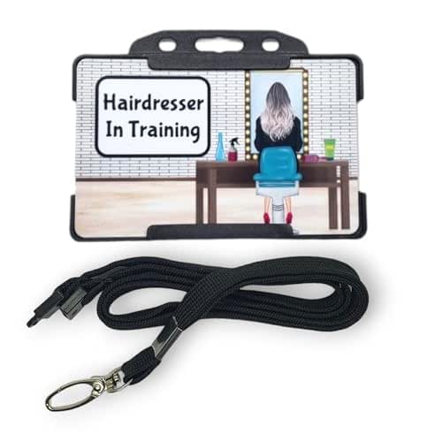 Hairdresser in training Novelt...